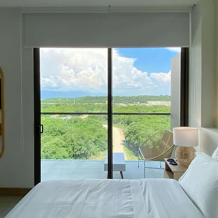 Prestigious 2br With Amazing View In *
