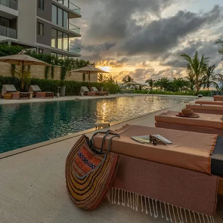 Prestigious 2br With Amazing View In Apartment *